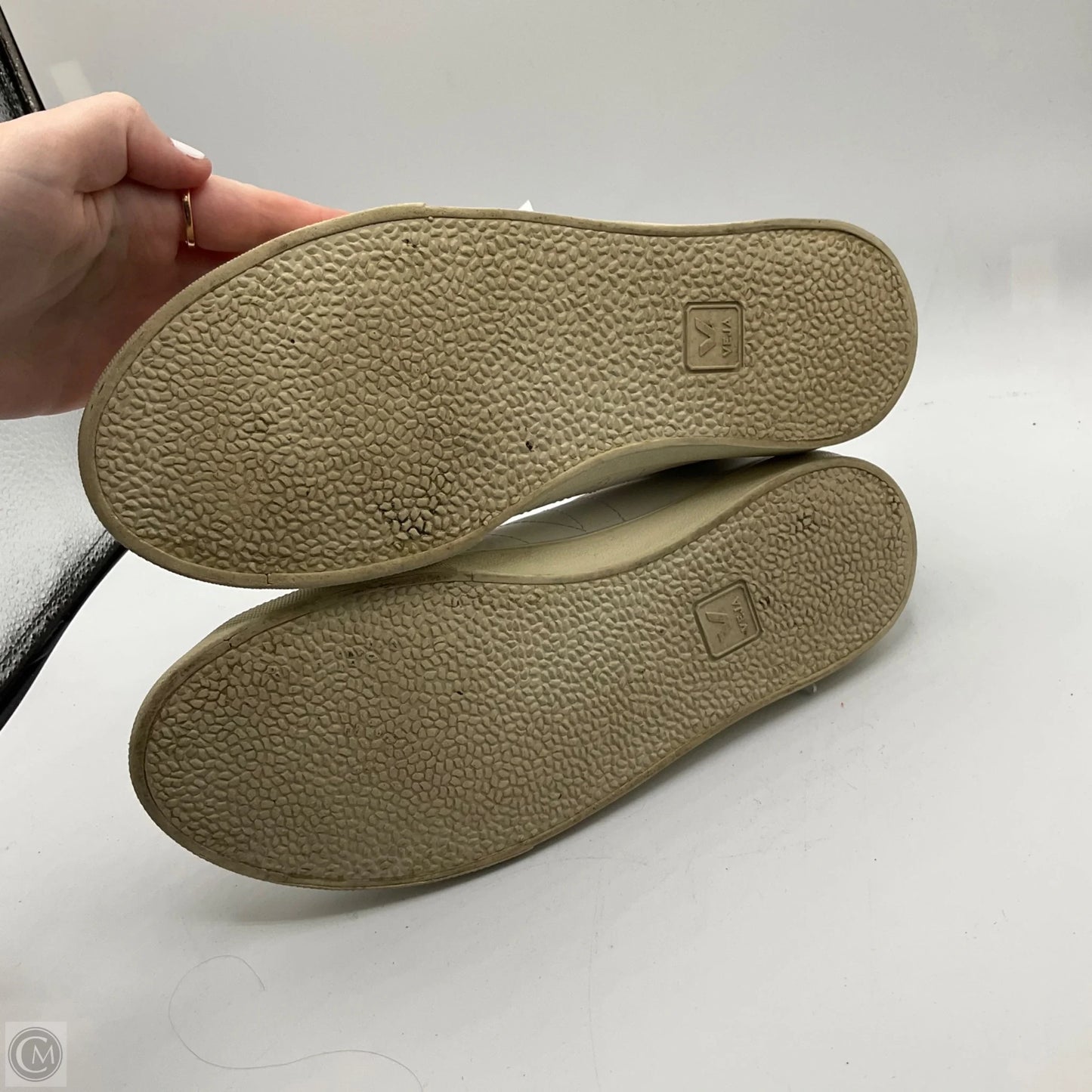 Shoes Sneakers By vejas In White, Size: 9