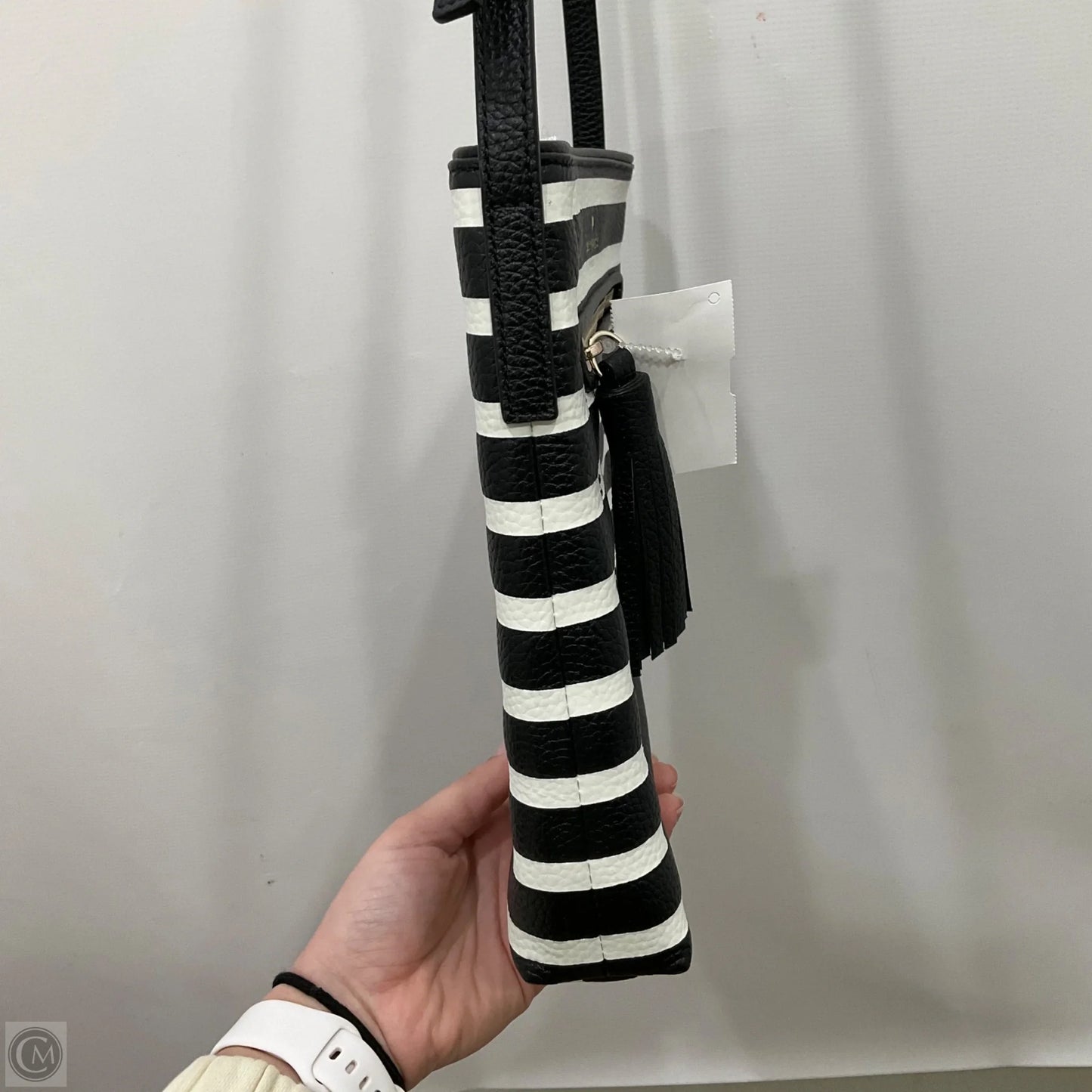 Crossbody Designer By Kate Spade, Size: Medium