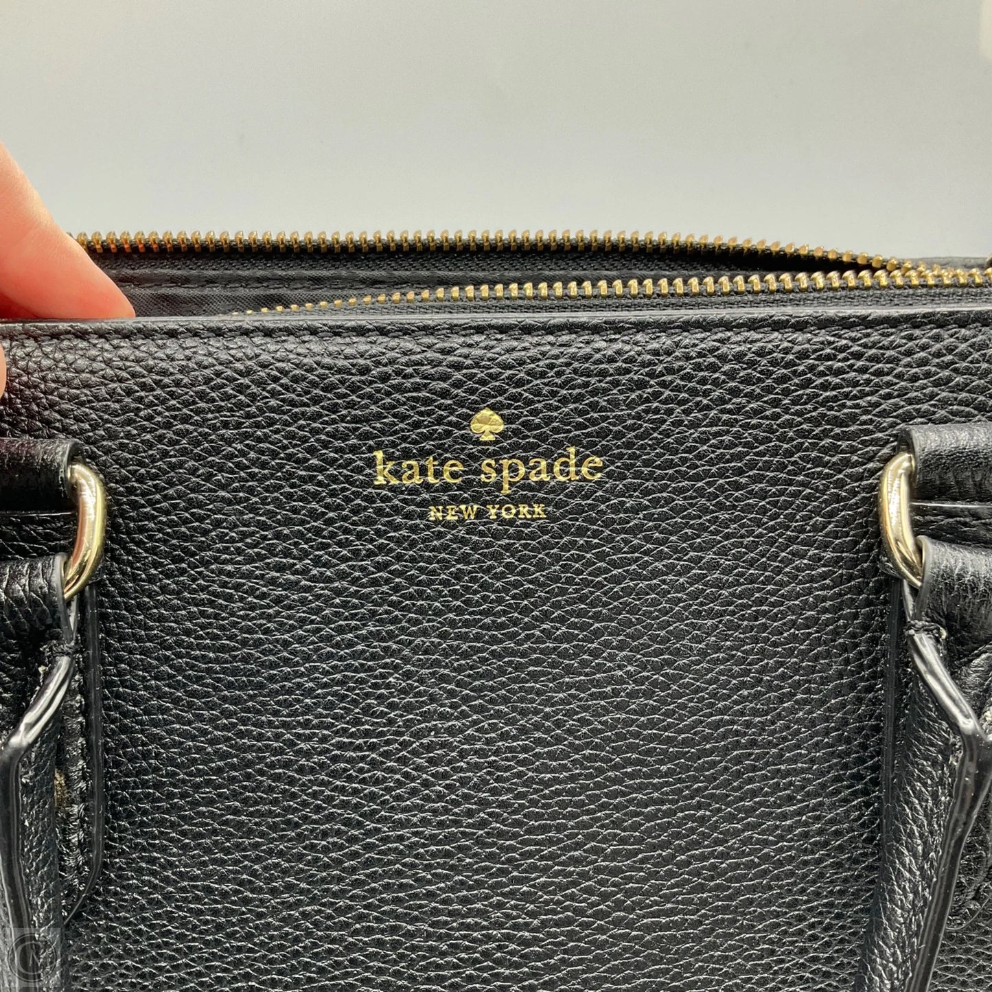 Crossbody Designer By Kate Spade, Size: Medium