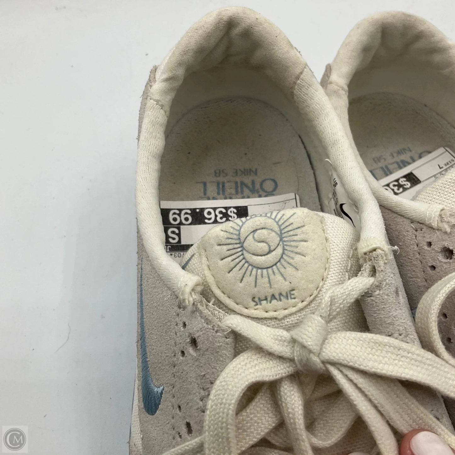 Shoes Sneakers By Nike In Blue & Tan, Size: 7