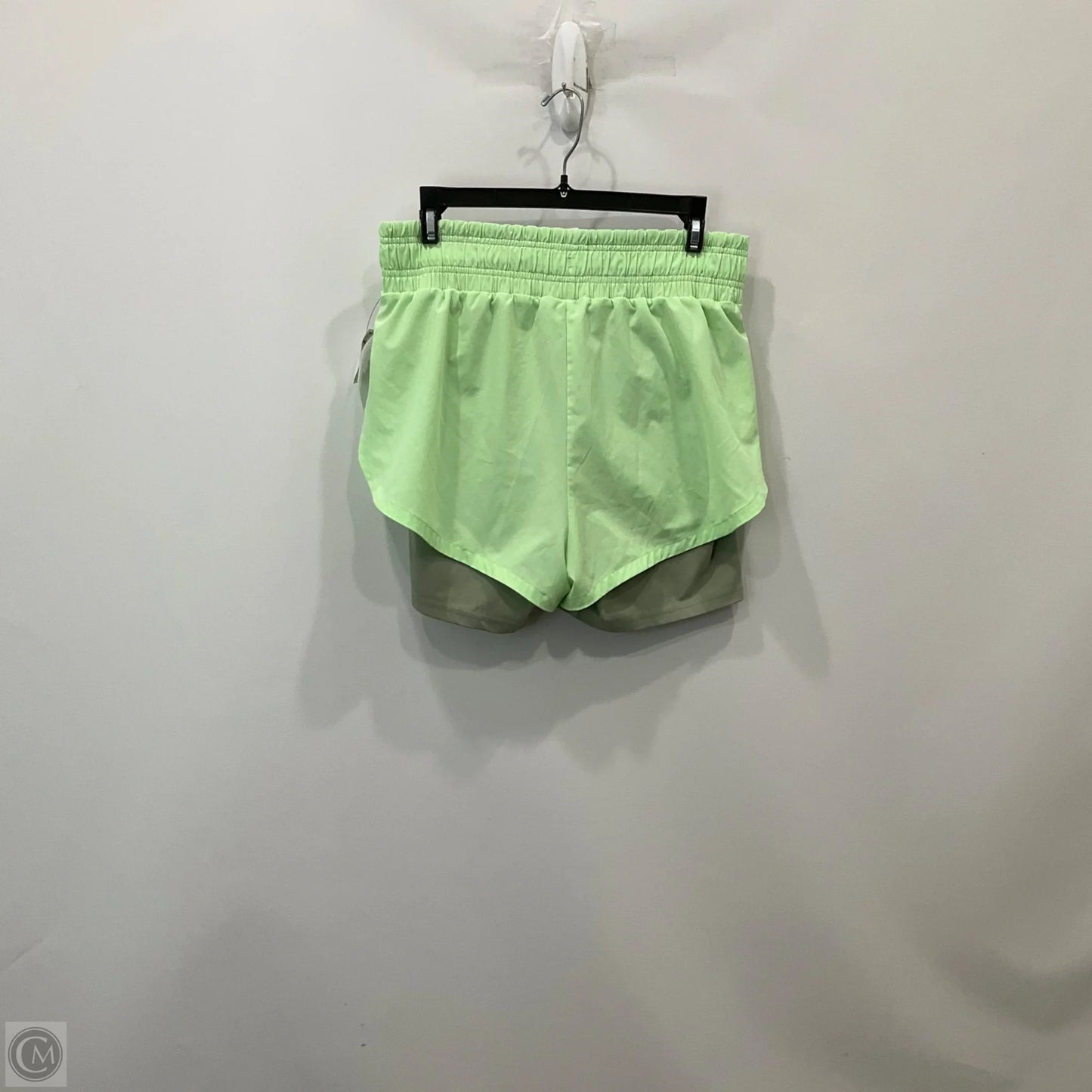 Athletic Shorts By Gym Shark In Green, Size: M