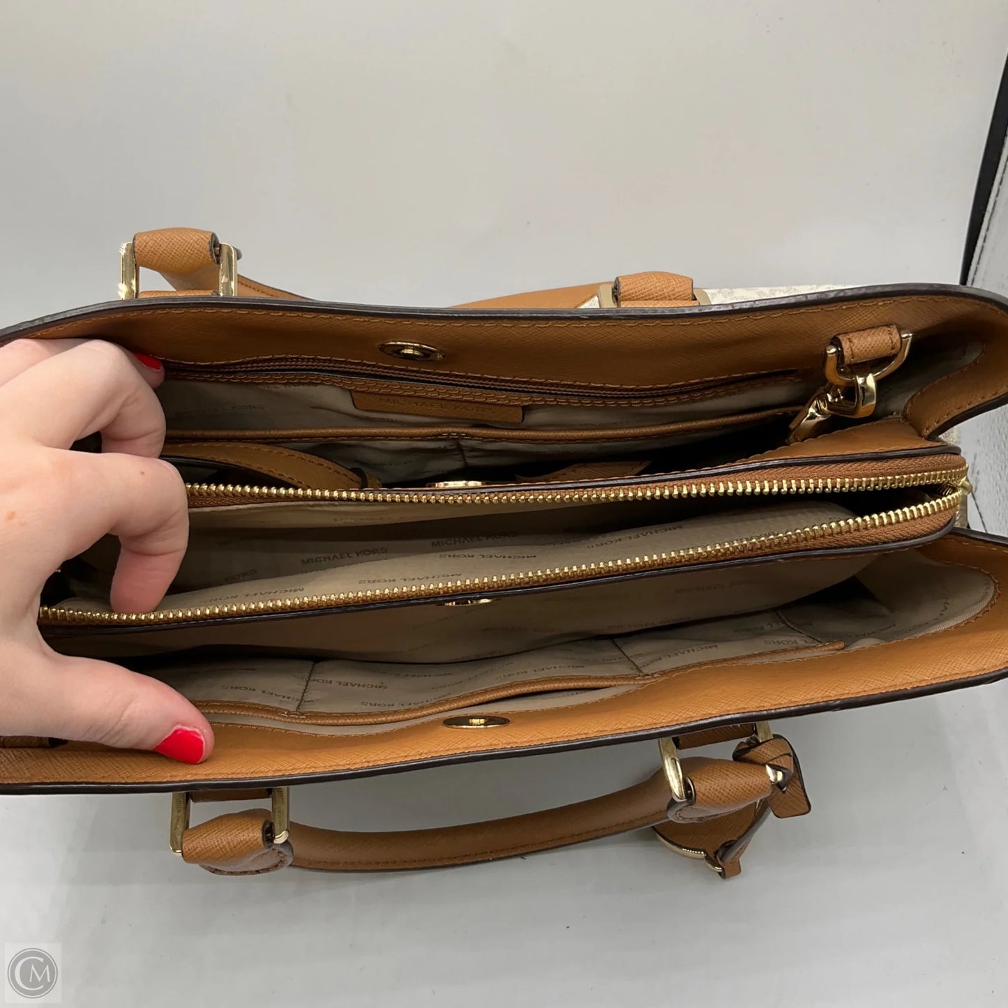 Handbag Designer By Michael Kors, Size: Medium