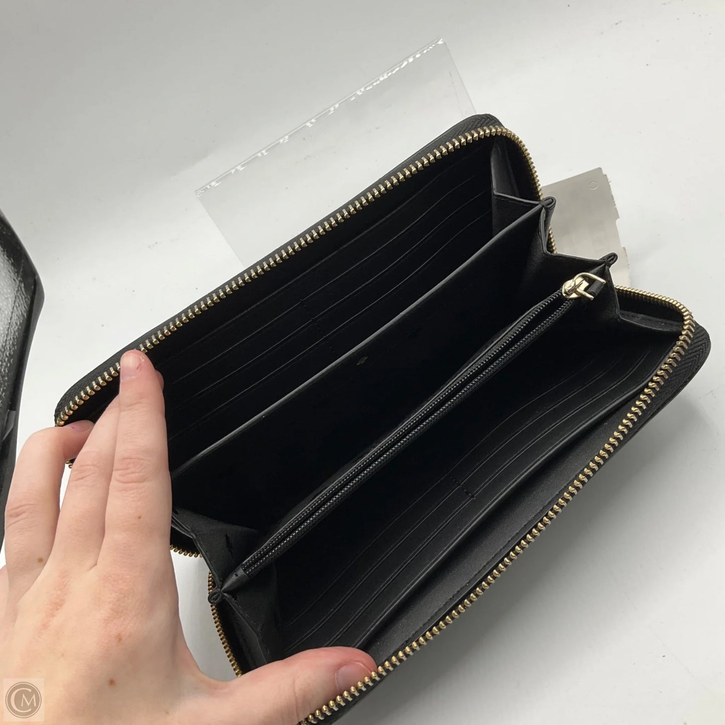 Wallet Designer By Kate Spade, Size: Medium