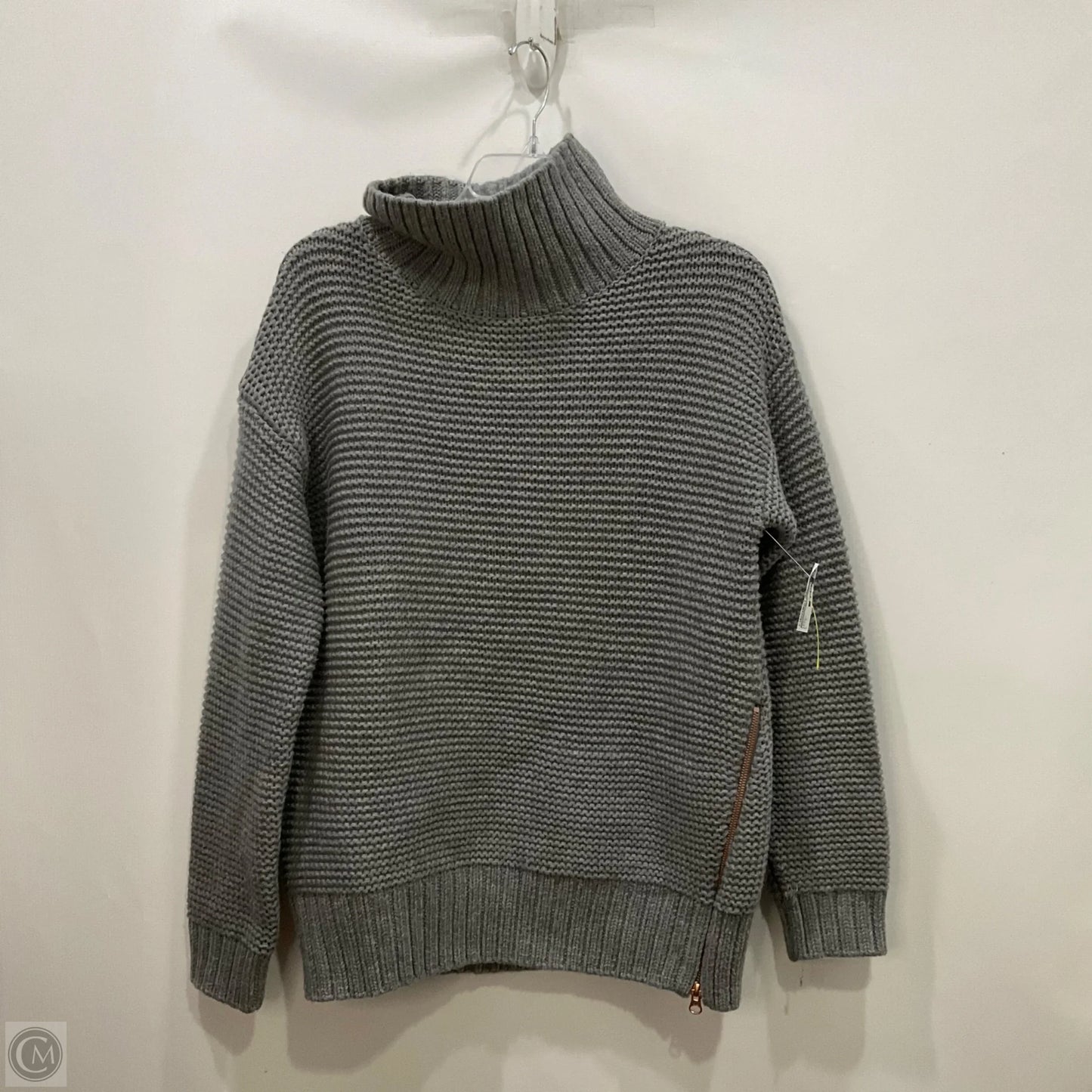 Sweater By Lululemon In Grey, Size: 8