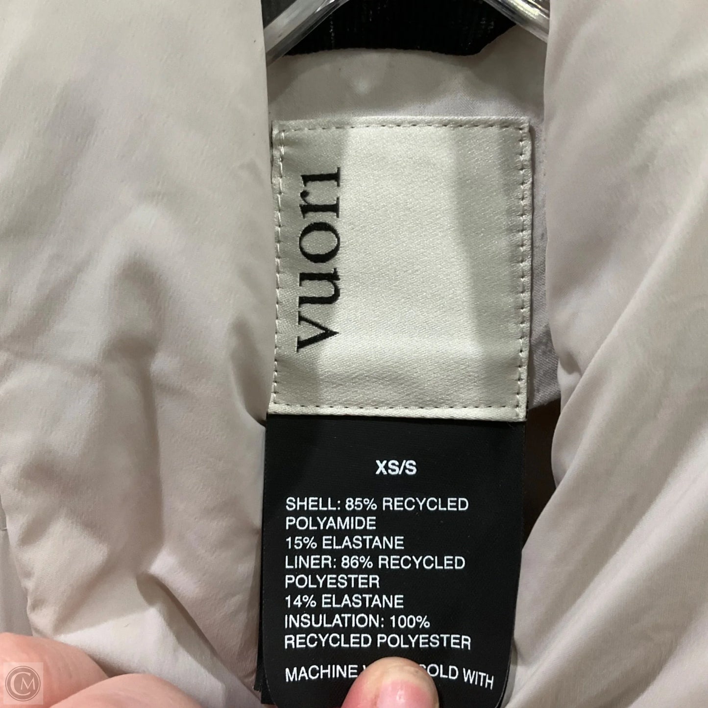 Jacket Puffer & Quilted By Vuori In Cream, Size: S