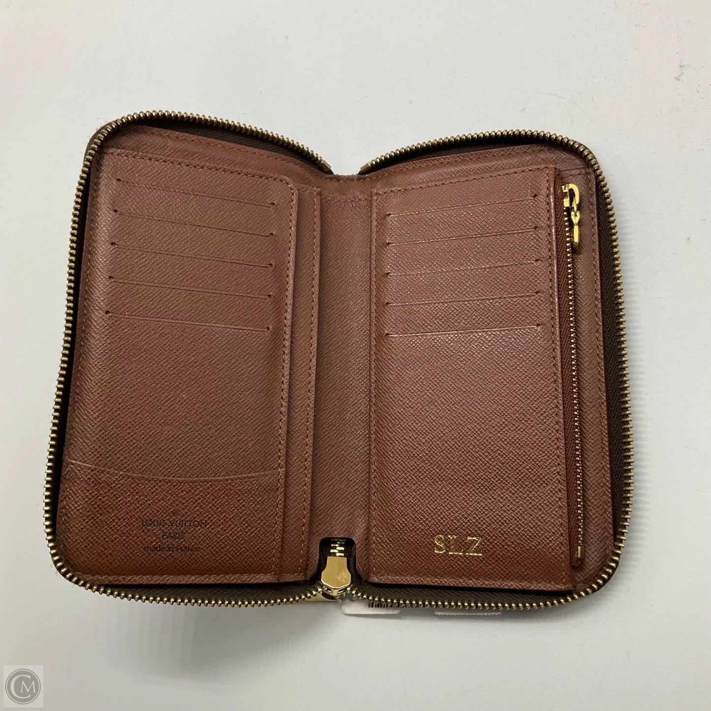 Wallet Luxury Designer By Louis Vuitton, Size: Medium