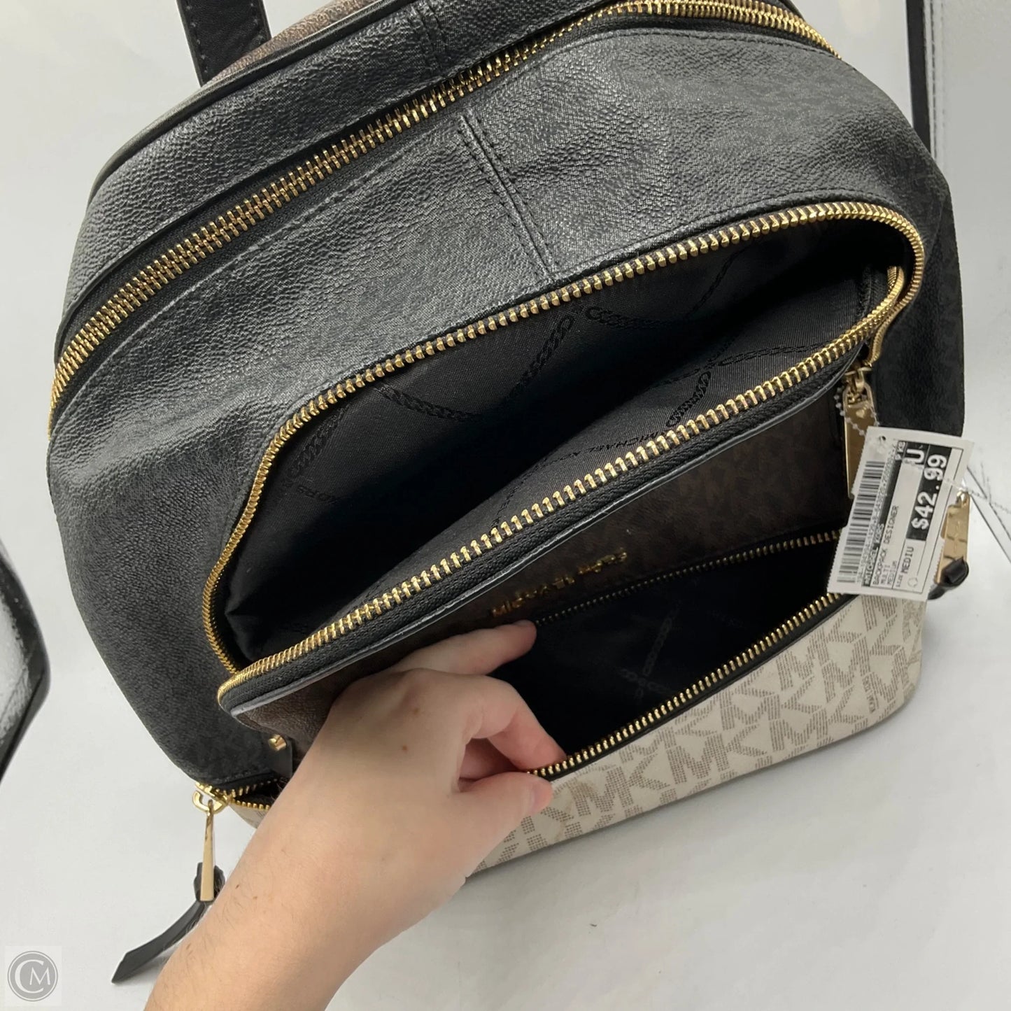 Backpack Designer By Michael Kors, Size: Medium