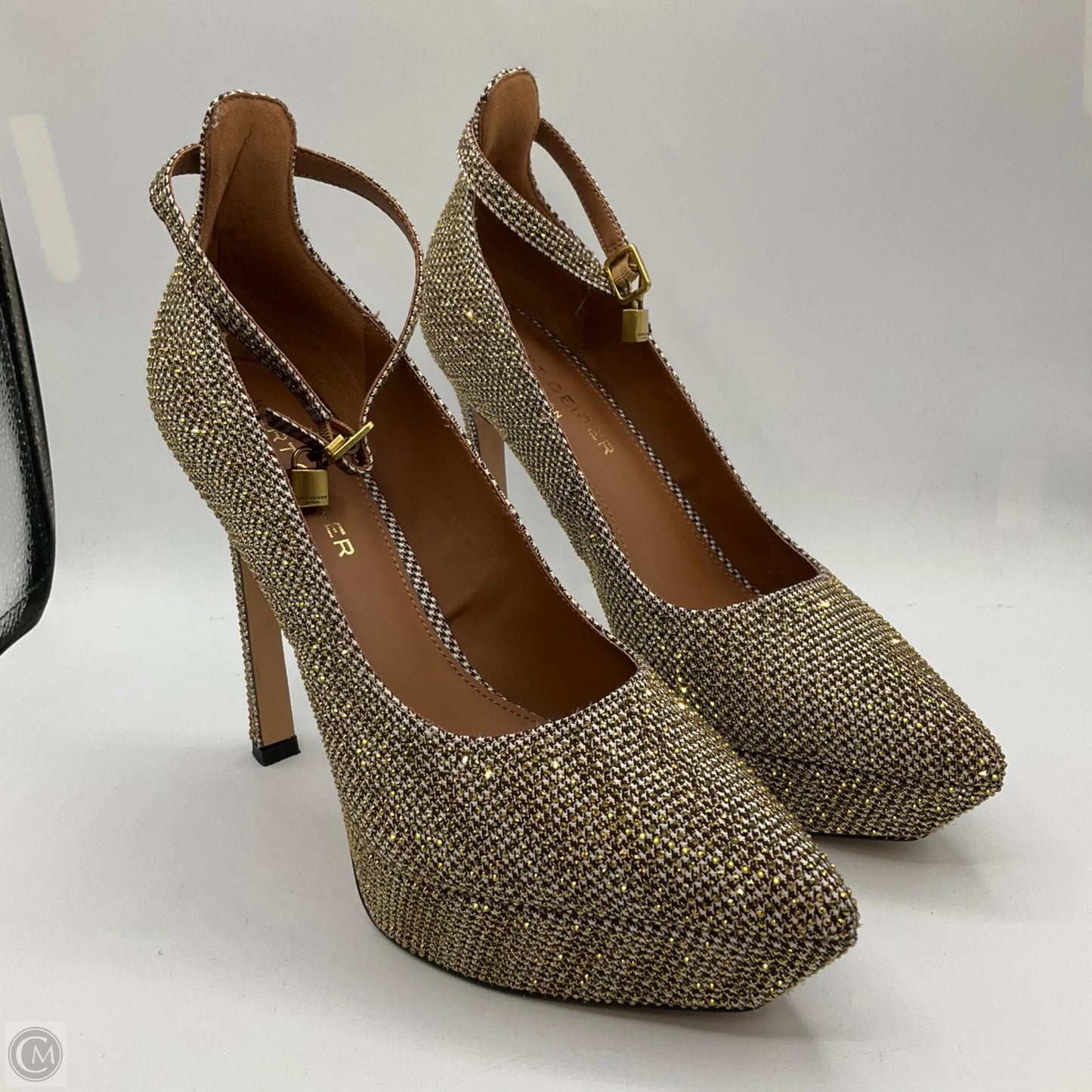 Shoes Designer By Kurt Geiger In Gold, Size: 11
