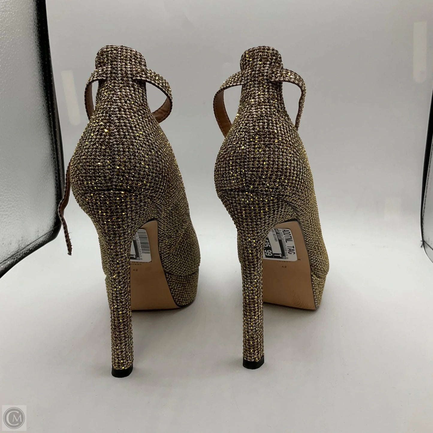 Shoes Designer By Kurt Geiger In Gold, Size: 11