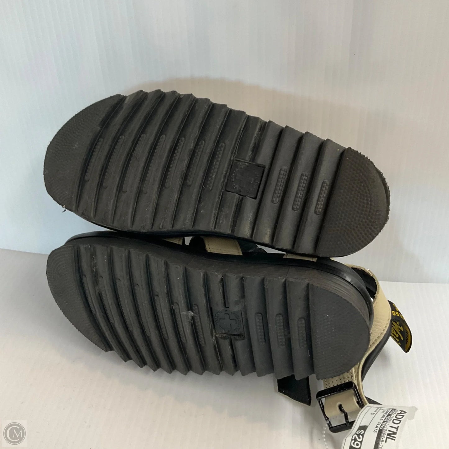 Sandals Flats By Dr Martens In Tan, Size: 5