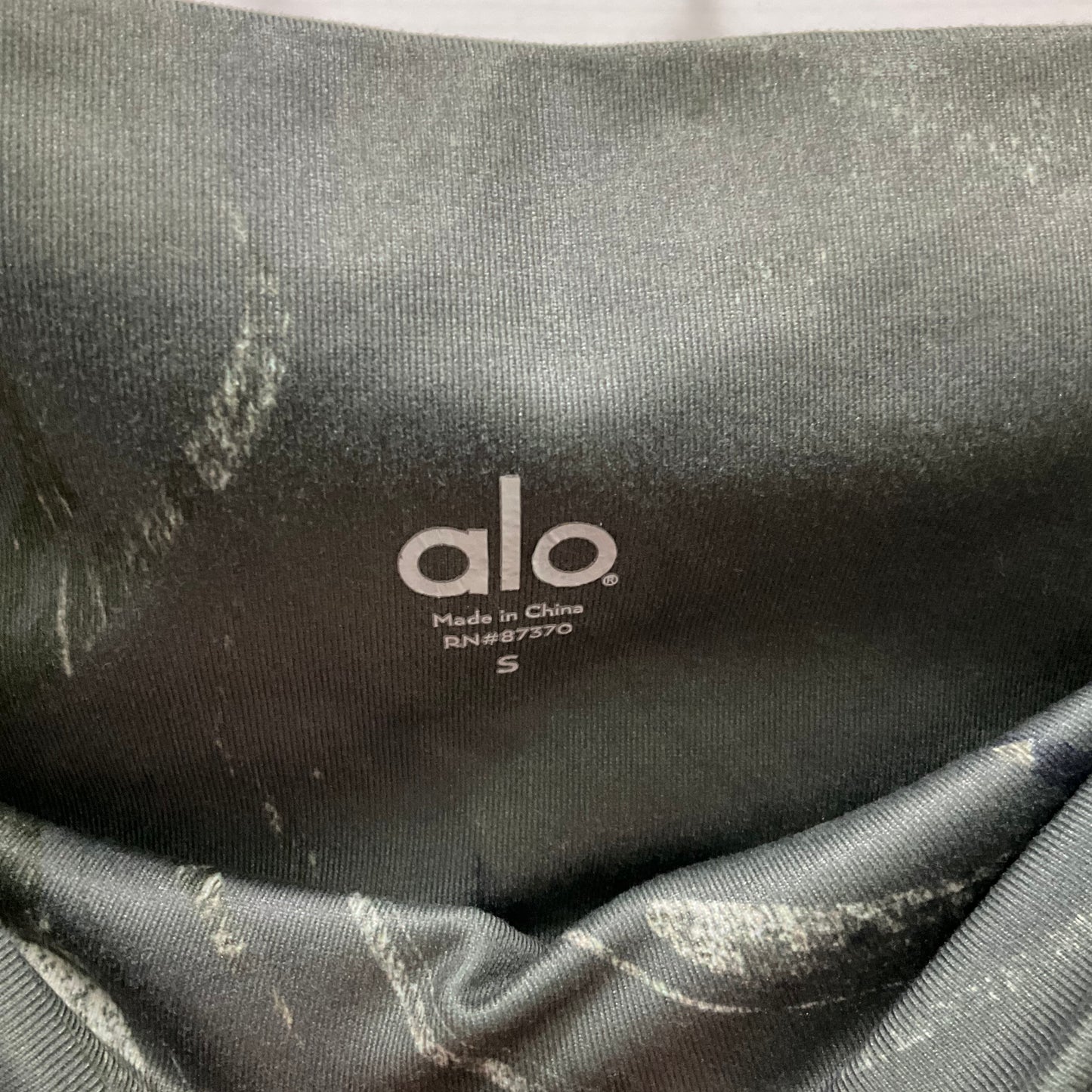 Athletic Leggings By Alo In Green, Size: S