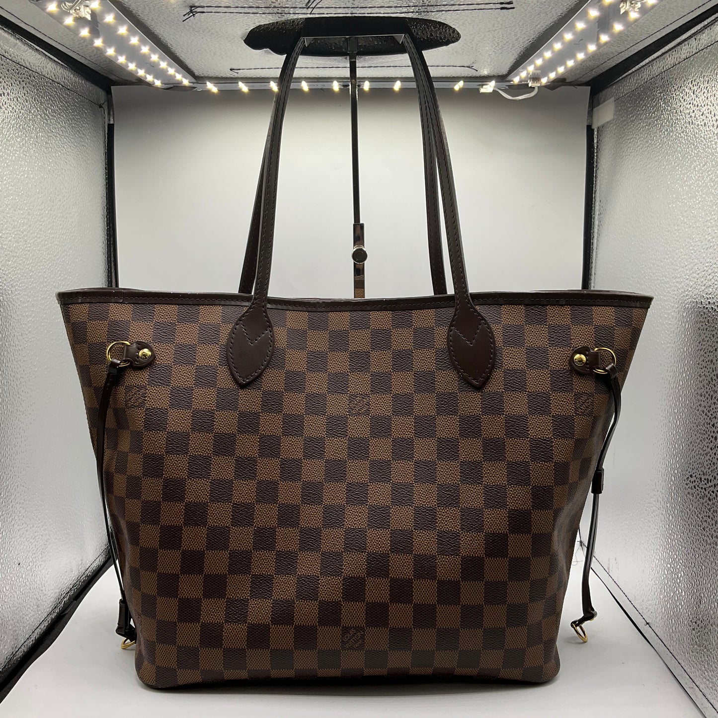Handbag Luxury Designer By Louis Vuitton In Brown, Size:Large