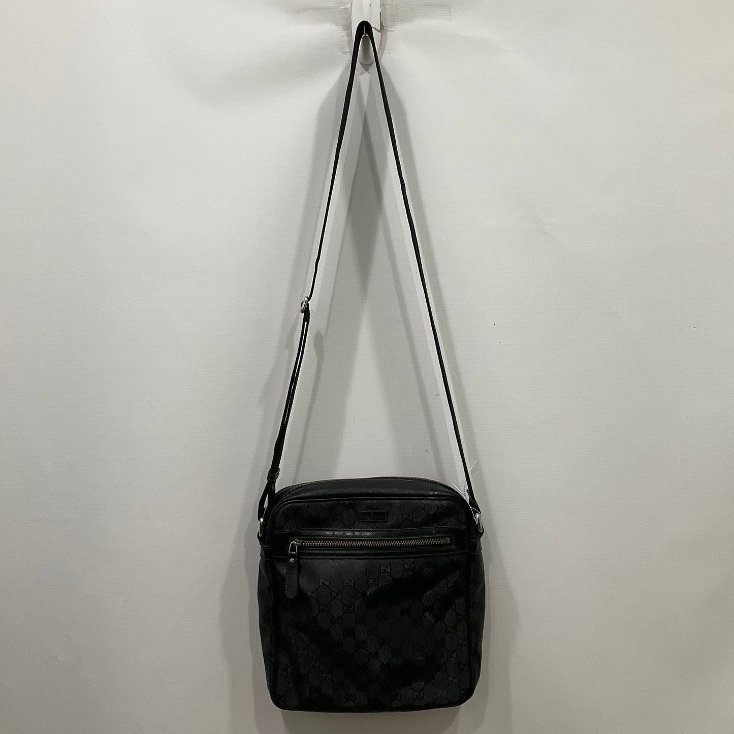 Crossbody Luxury Designer By Gucci In Black, Size:Medium