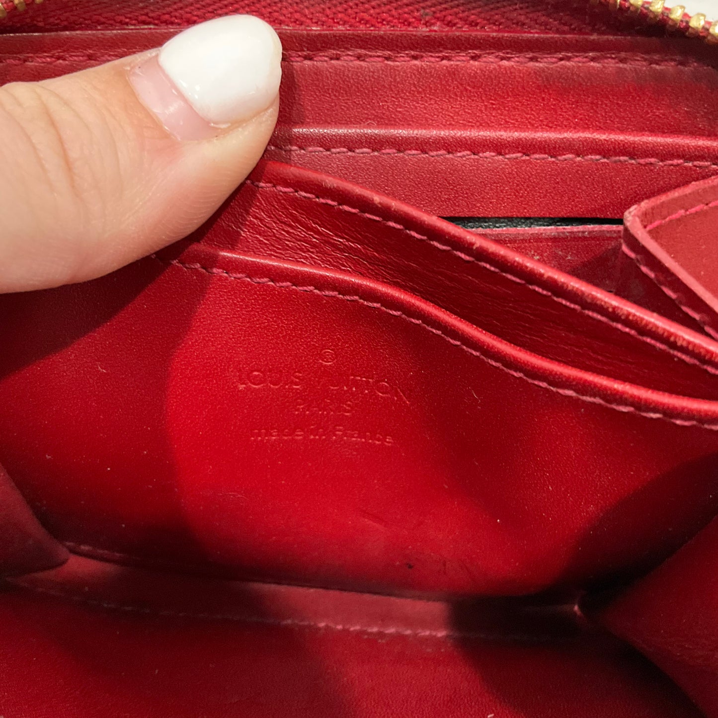 Vernis Zippy Wallet Wallet Luxury Designer By Louis Vuitton In Red, Size:Small