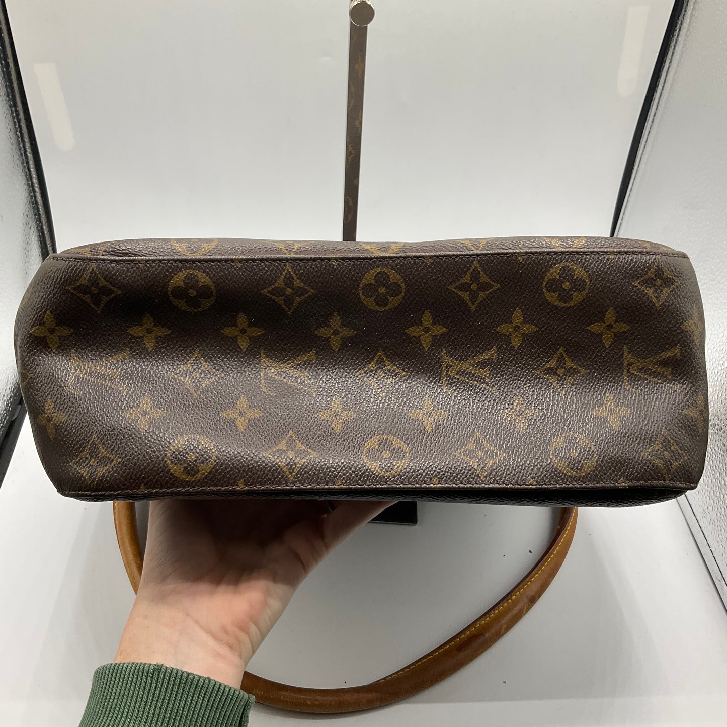 Handbag Luxury Designer By Louis Vuitton In Brown, Size:Medium
