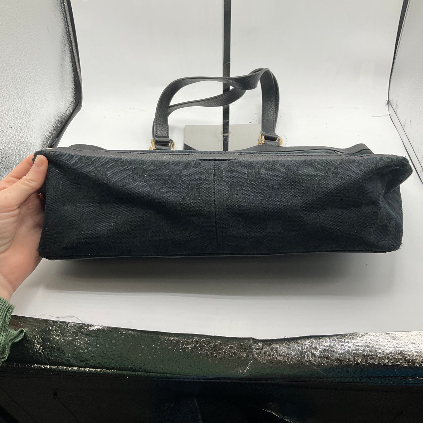 Handbag Luxury Designer By Gucci In Black, Size:Medium