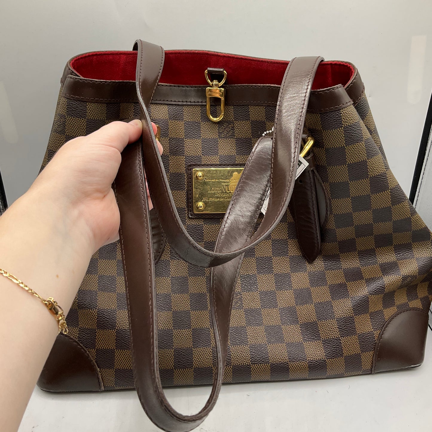 Handbag Luxury Designer By Louis Vuitton, Size: Large