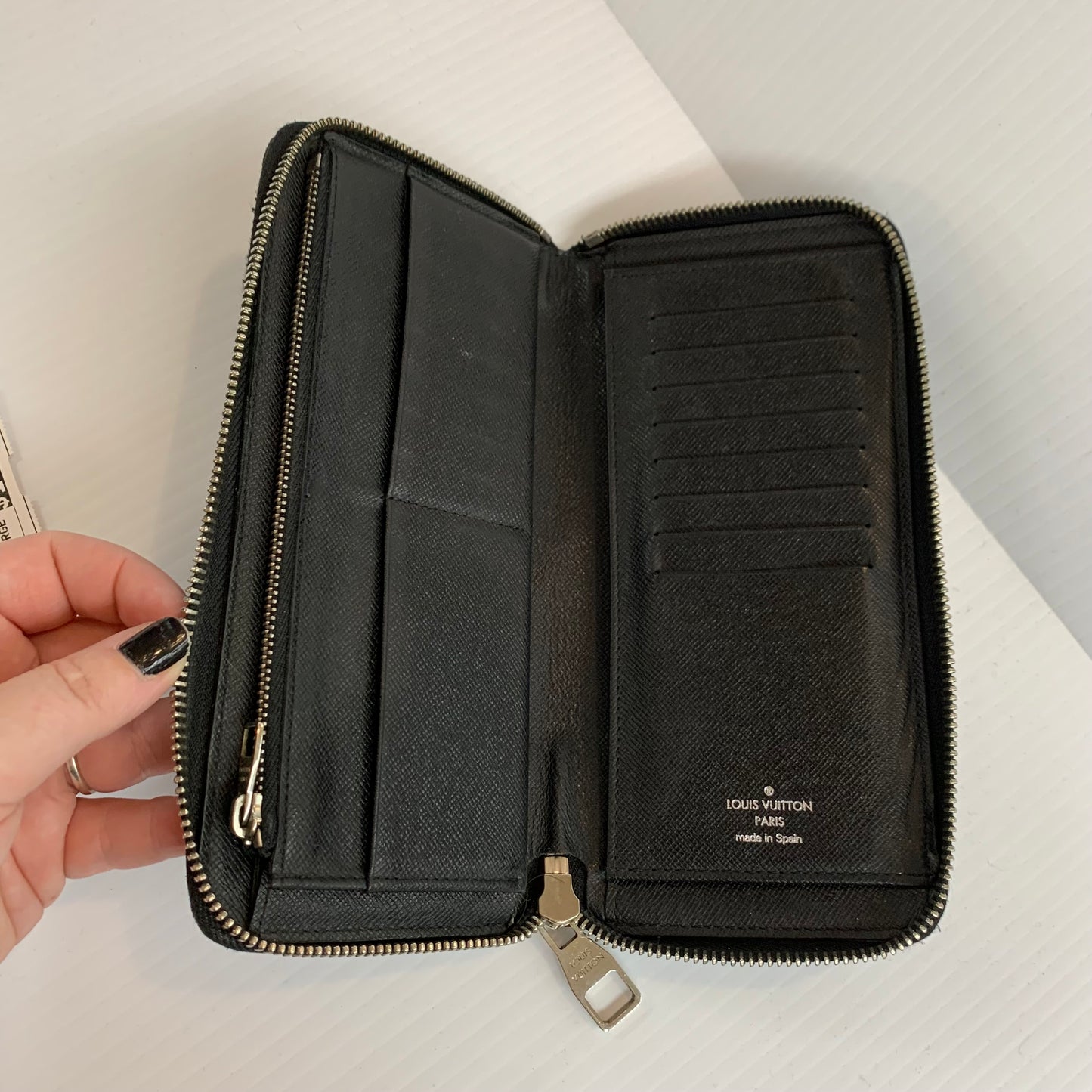 Wallet Luxury Designer By Louis Vuitton, Size: Large