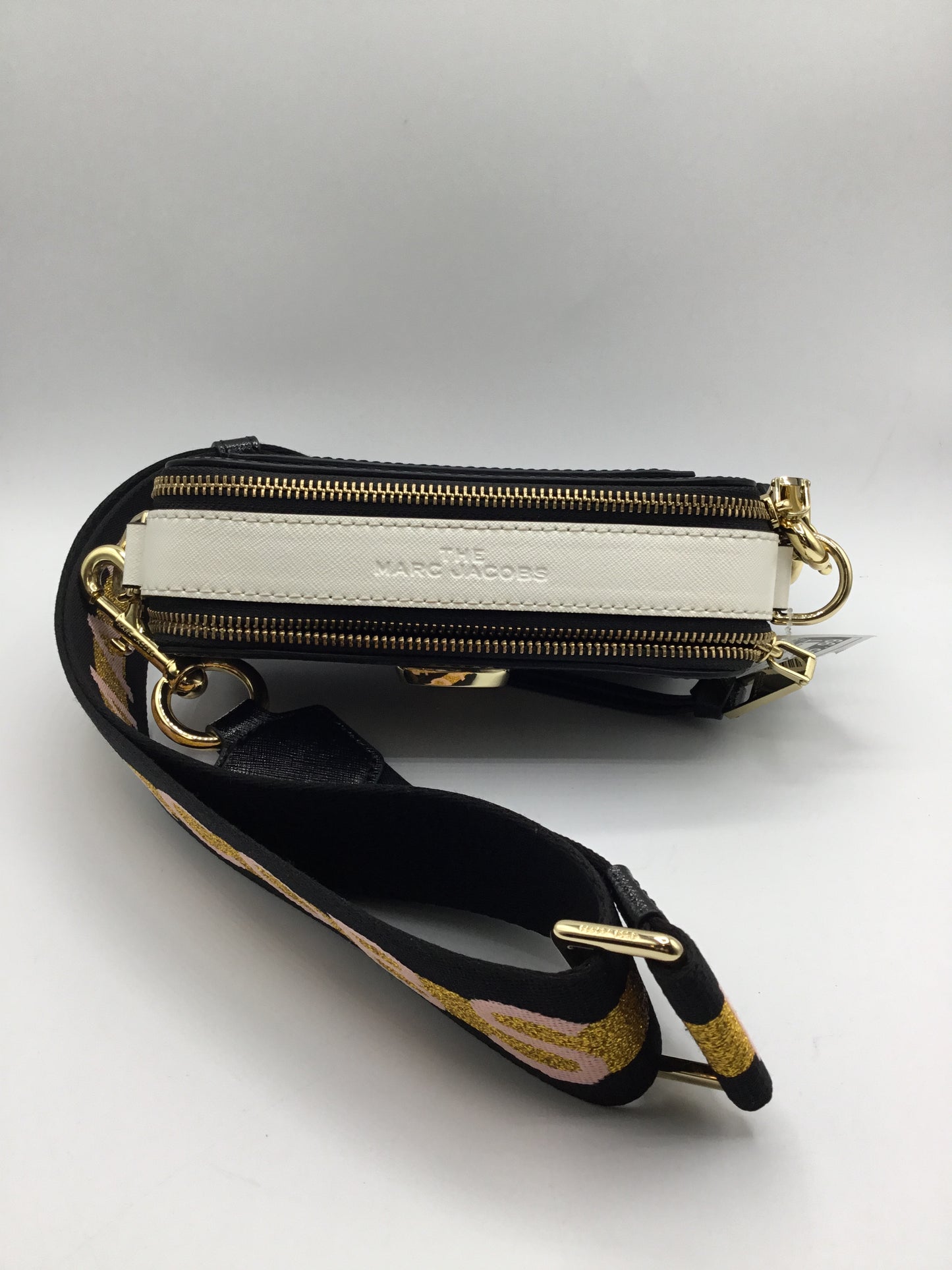 Crossbody Luxury Designer By Marc Jacobs In Black & White, Size:Smallo