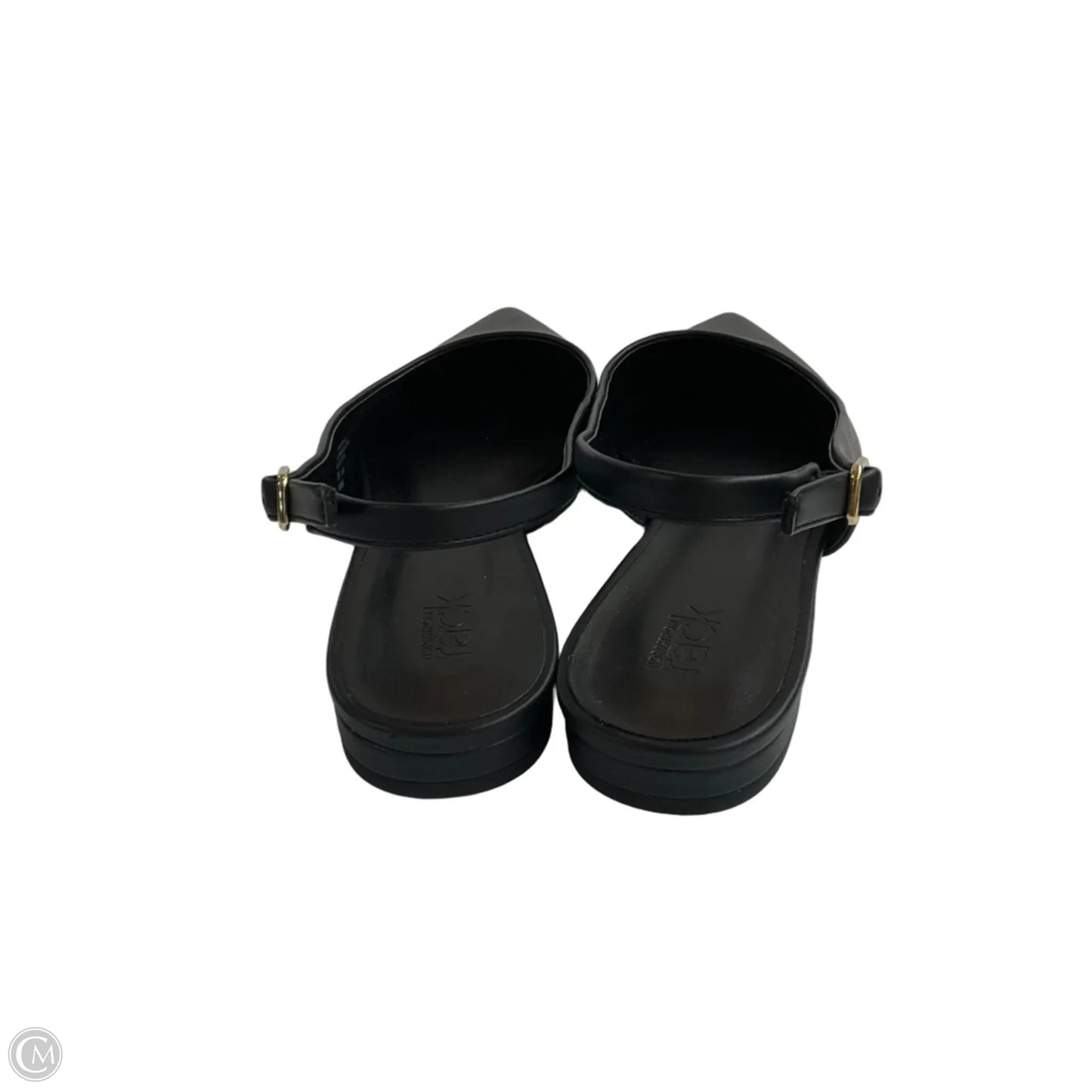 Shoes Flats By Cmc In Black, Size: 7