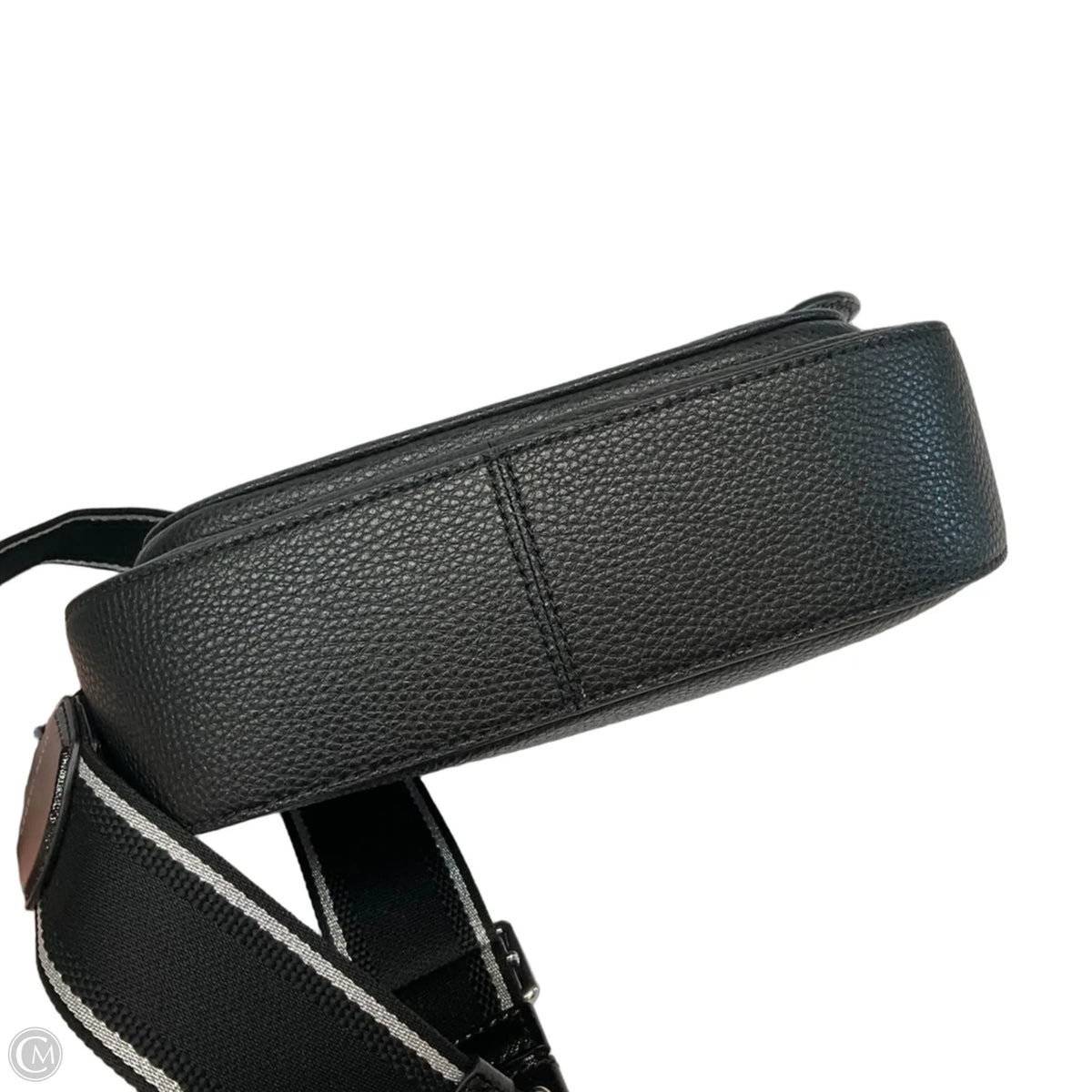 Crossbody Luxury Designer By Marc Jacobs, Size: Small