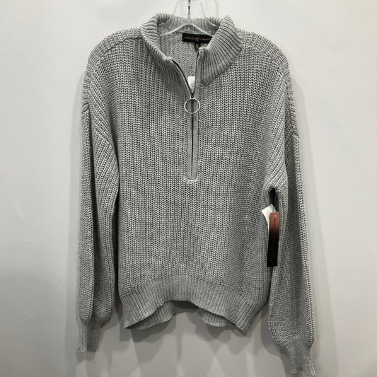 Sweater By Almost Famous In Grey, Size: Xl