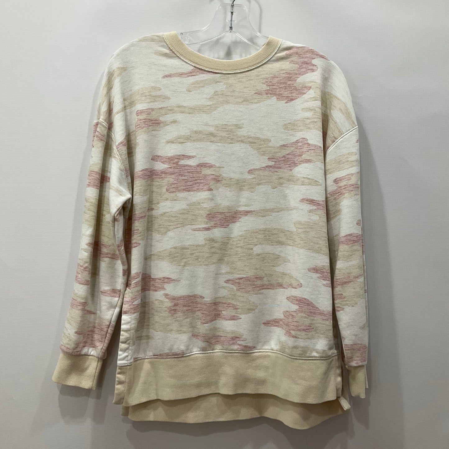 Sweatshirt Crewneck By Old Navy In Camouflage Print, Size: Xs