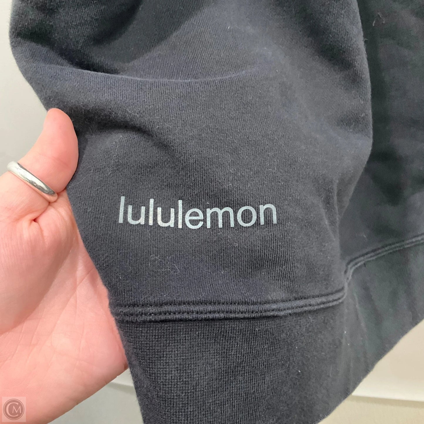 Sweatshirt Crewneck By Lululemon In Black, Size: 10