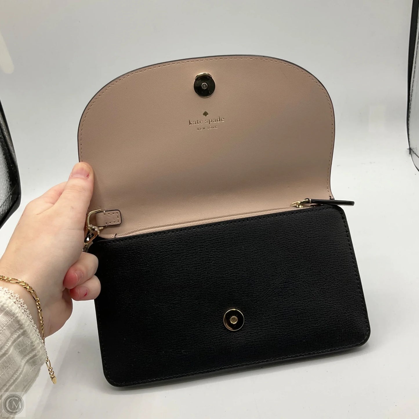 Wristlet Designer By Kate Spade, Size: Medium