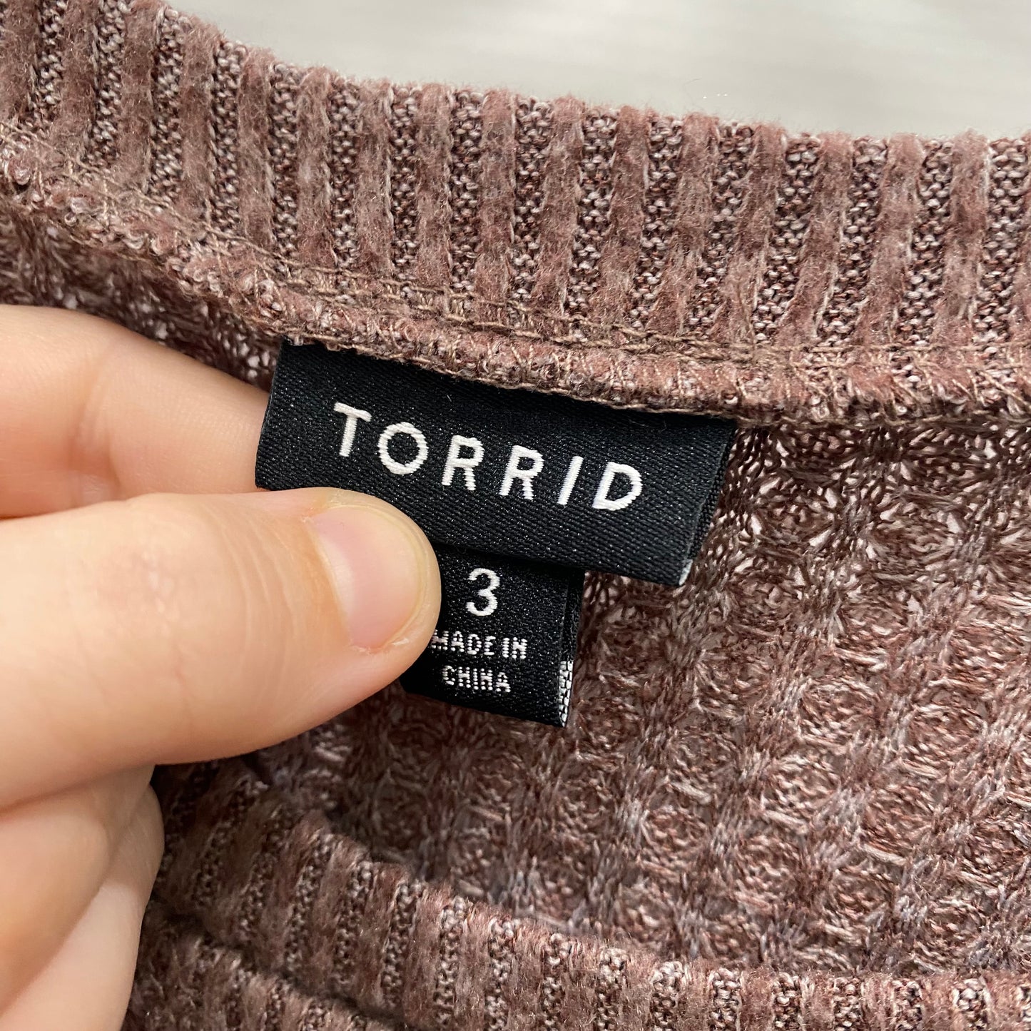 Top Long Sleeve By Torrid In Mauve, Size: 3x