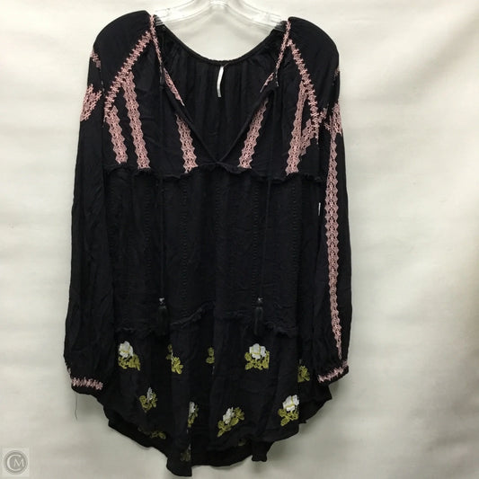Top Long Sleeve By Free People In Black, Size: S
