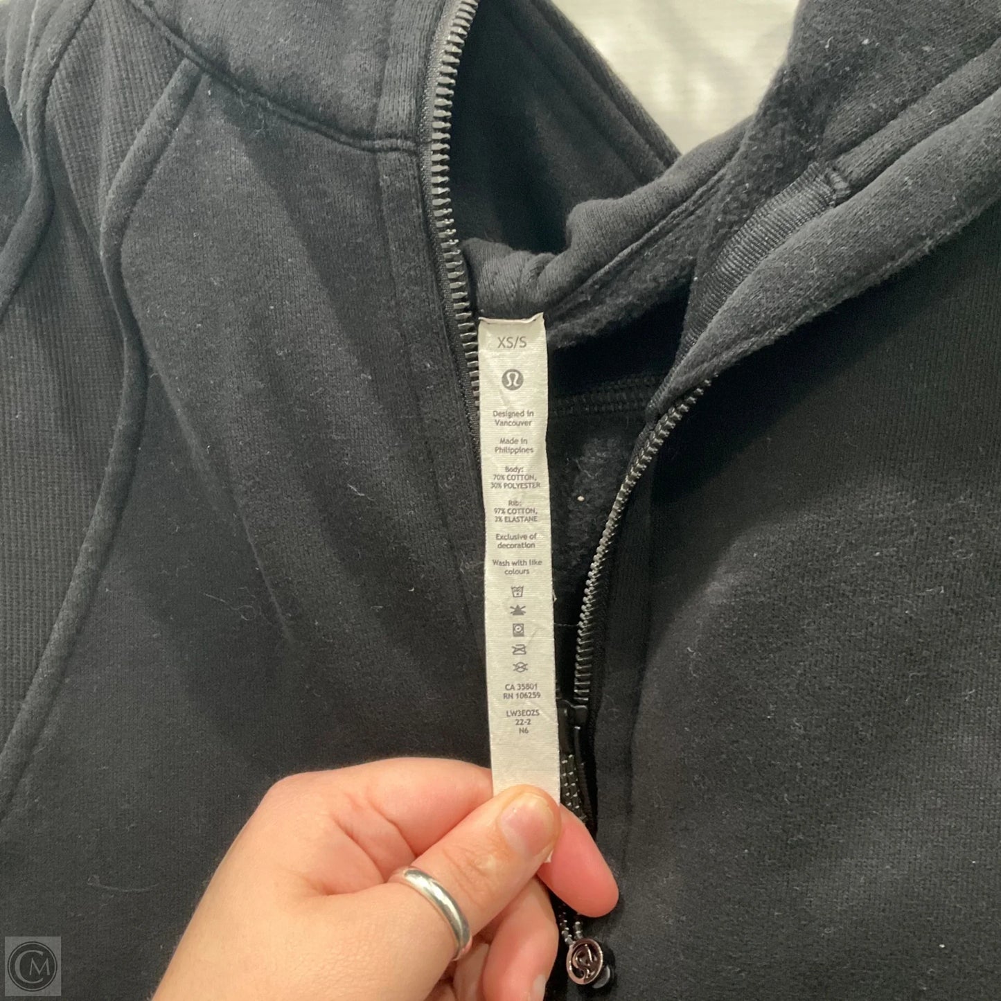 Athletic Jacket By Lululemon In Black, Size: Xs