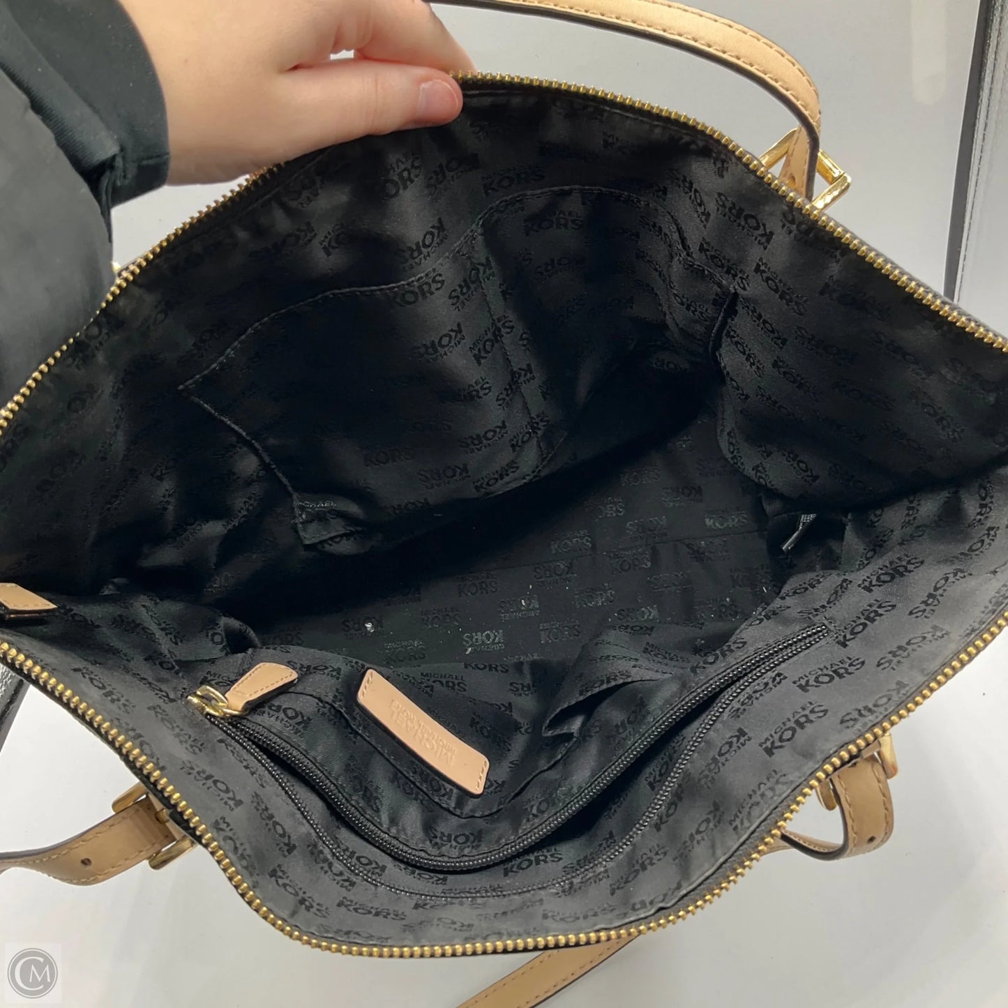 Handbag Designer By Michael Kors, Size: Medium