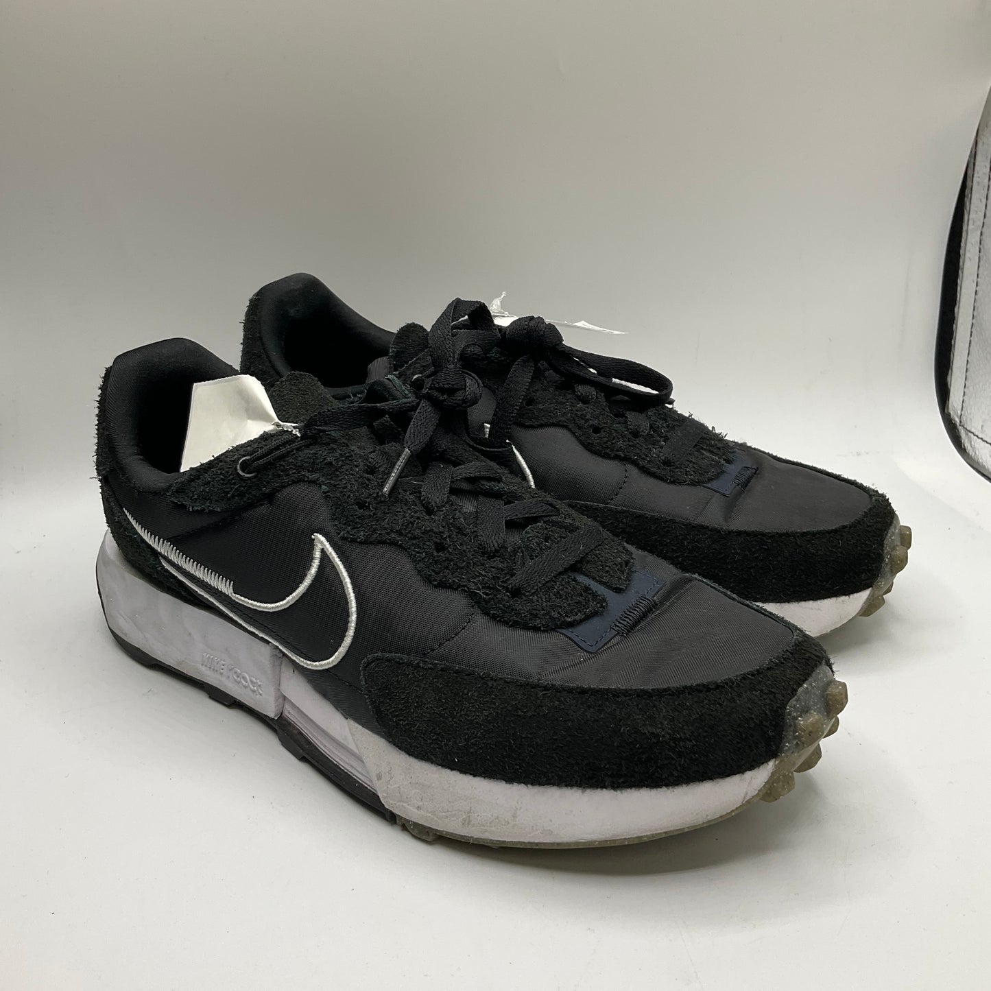 Shoes Athletic By Nike In Black, Size: 9