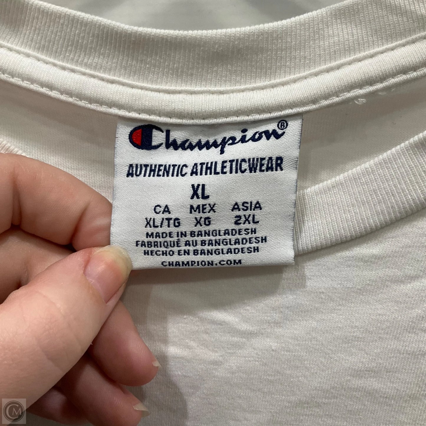 Top Long Sleeve By Champion In White, Size: Xl