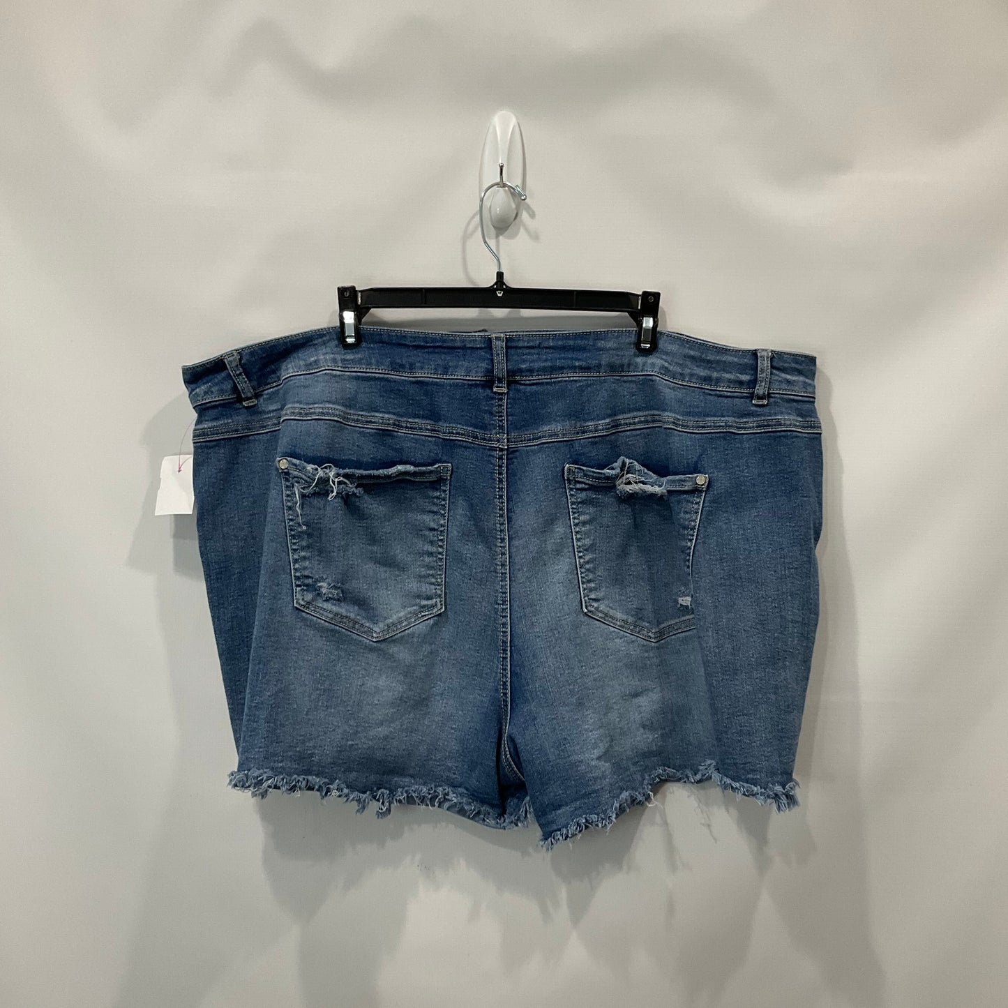 Shorts By Clothes Mentor  Size: 24