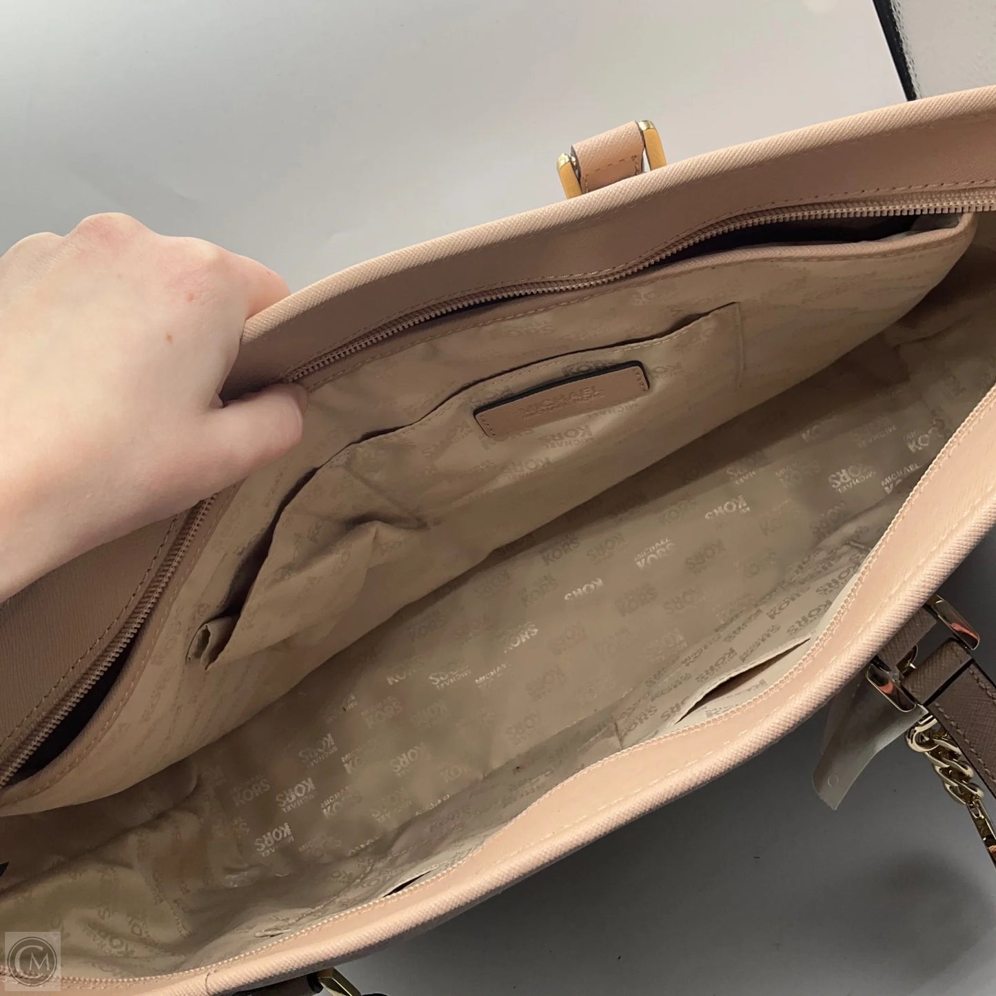 Handbag Designer By Michael Kors, Size: Large