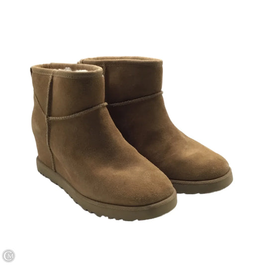 Boots Designer By Ugg In Tan, Size: 7