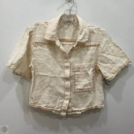 Top Short Sleeve By Abercrombie And Fitch In Beige, Size: Xs