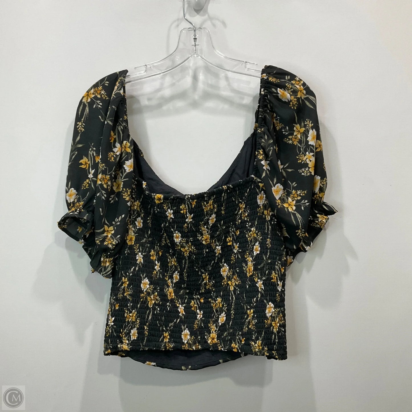 Top Short Sleeve By Abercrombie And Fitch In Grey & Yellow, Size: Xl