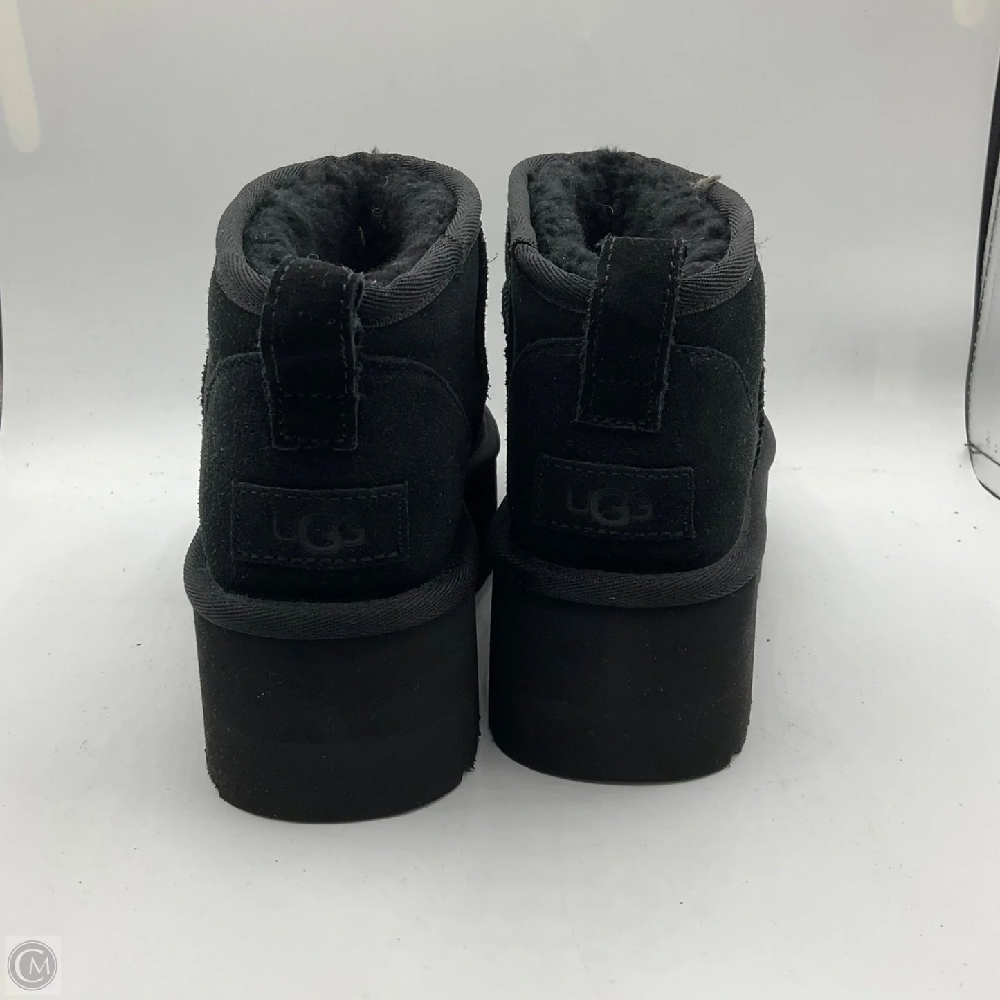 Boots Designer By Ugg In Black, Size: 7