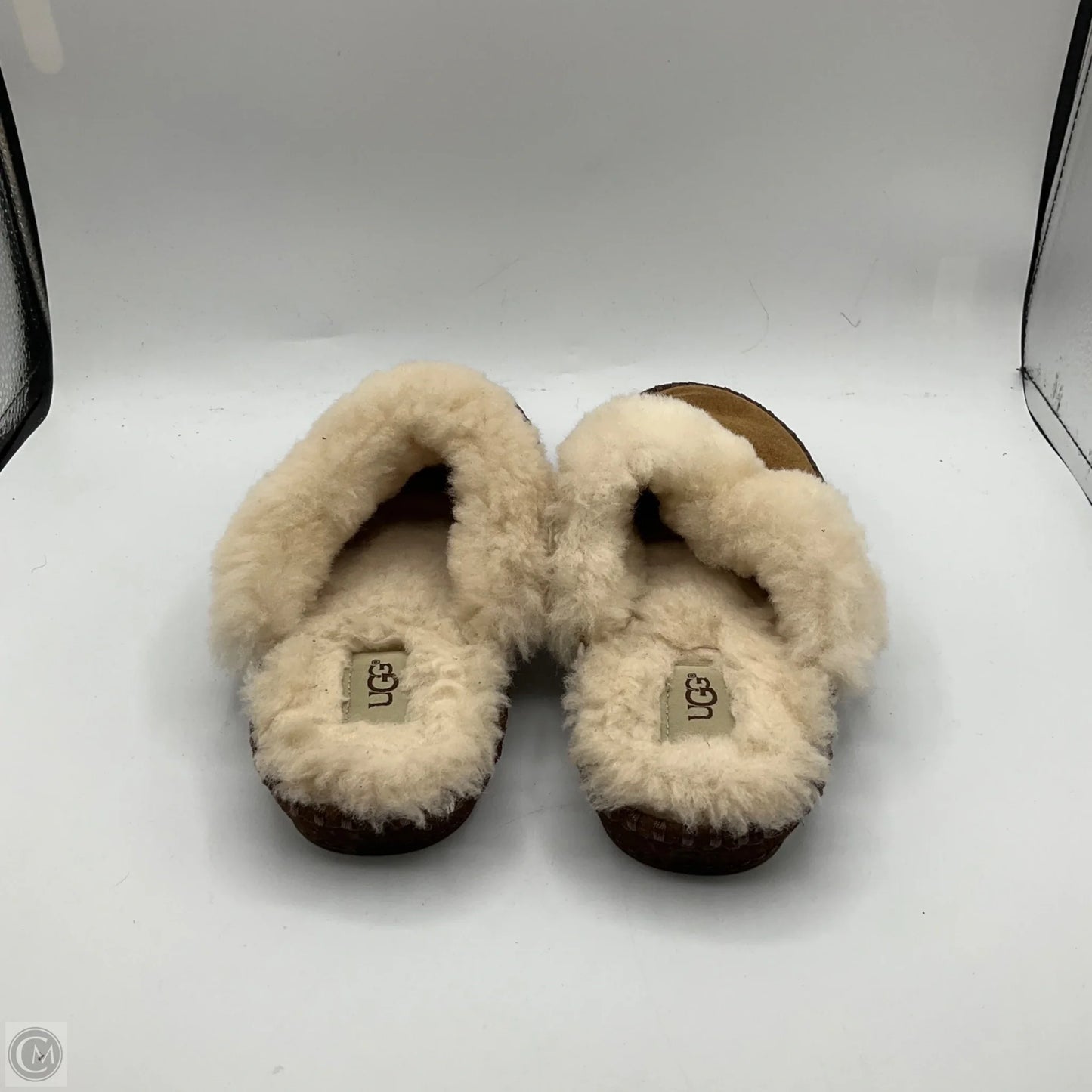 Slippers Designer By Ugg In Tan, Size: 7