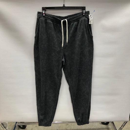 Athletic Pants By Vuori In Grey, Size: M