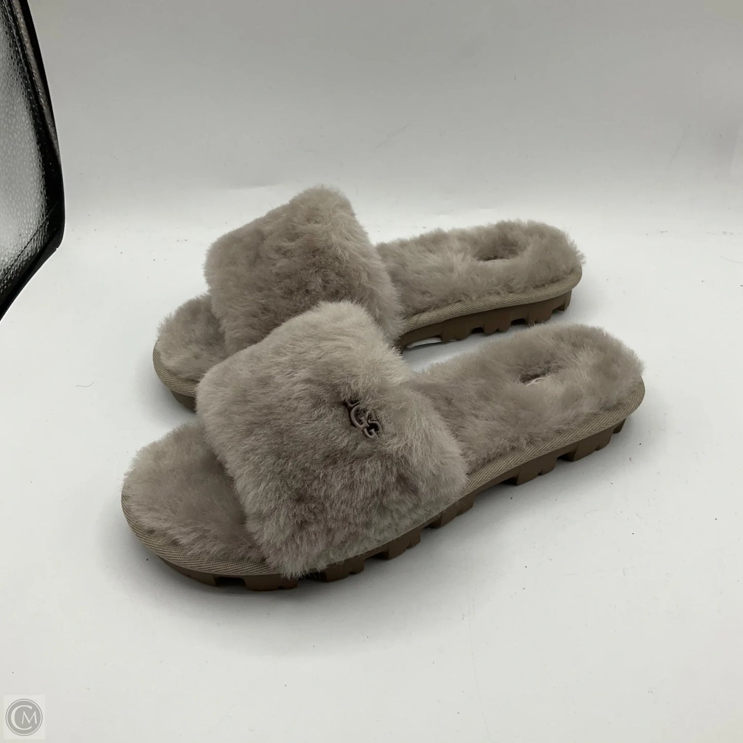Slippers Designer By Ugg In Grey, Size: 6