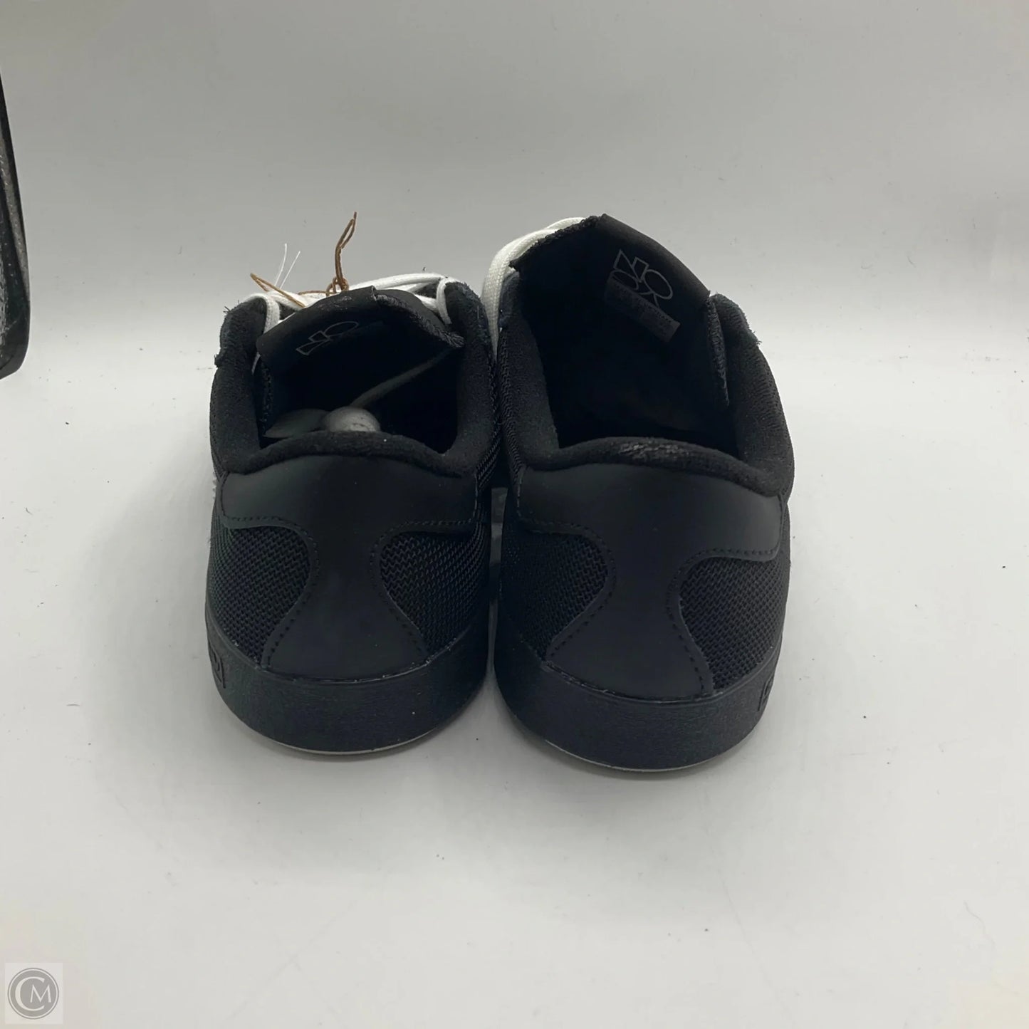 Shoes Sneakers By Adidas In Black & White, Size: 7