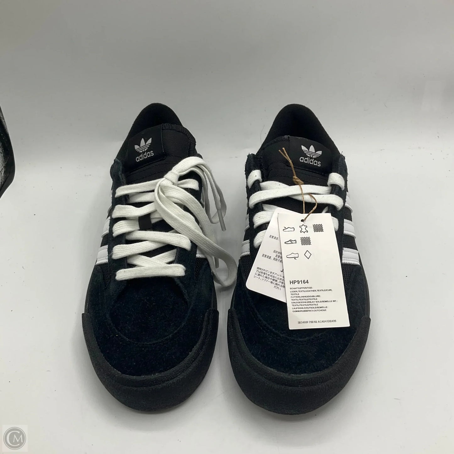 Shoes Sneakers By Adidas In Black & White, Size: 7