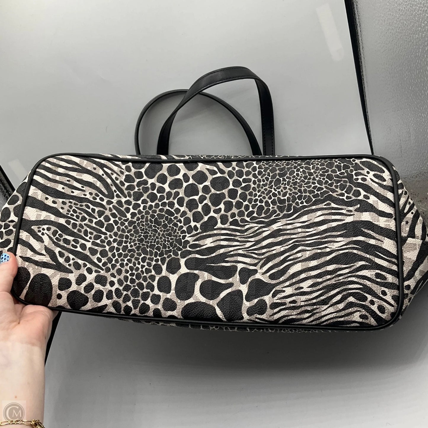 Handbag Designer By Michael Kors, Size: Large