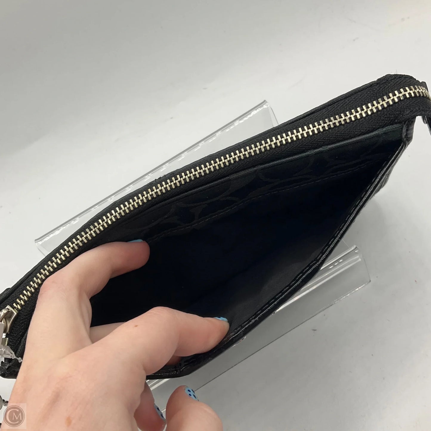 Wristlet Designer By Coach, Size: Medium