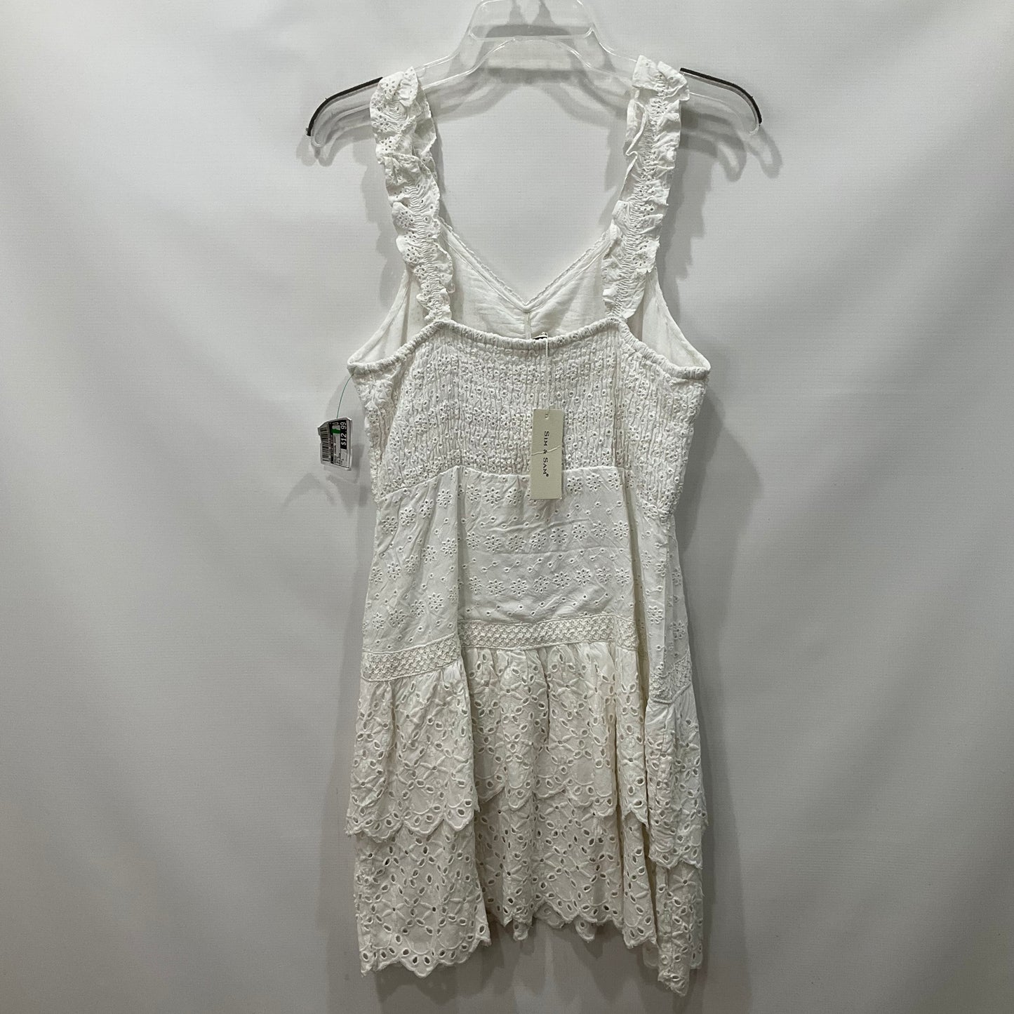 Dress Casual Short By Sim &Sam Size: L