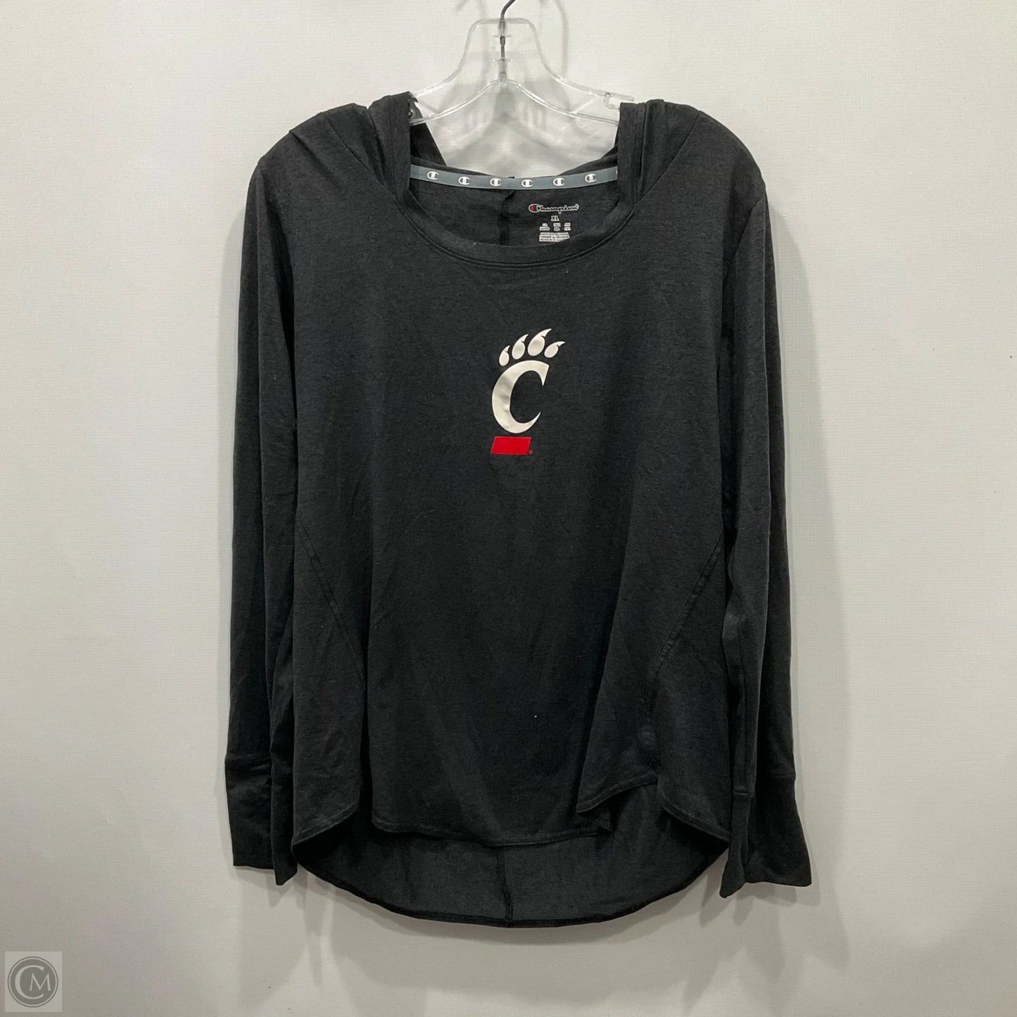 Top Long Sleeve By Champion In Grey, Size: Xl